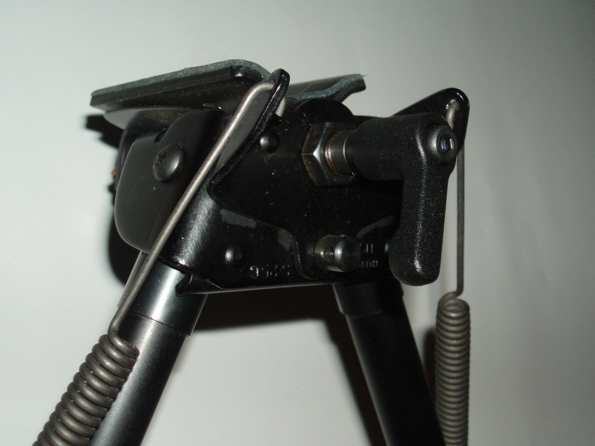 Armacore (ATP) Low Profile Locking Lever (Pod Lock) for Harris S Series Swivel Bipod - Image 2
